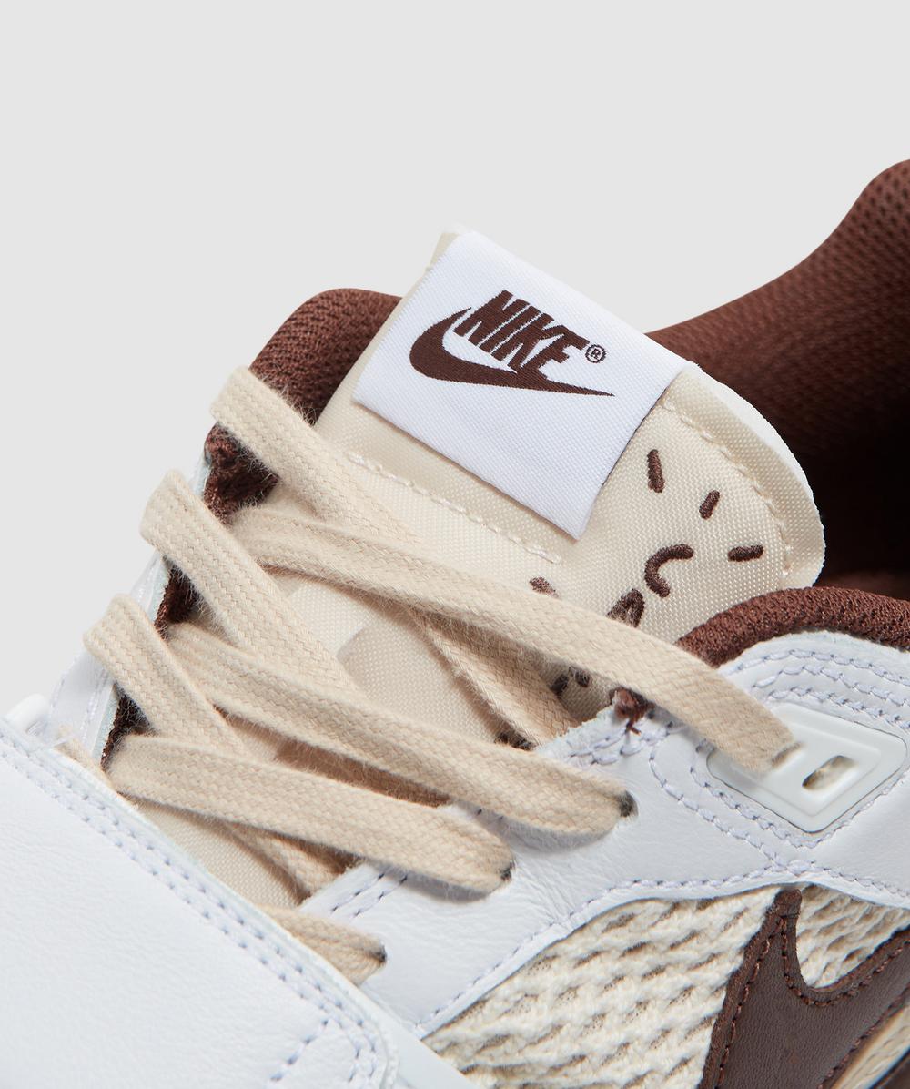 Nike x Travis Scott zoom field jaxx sneaker | WHITE/LT