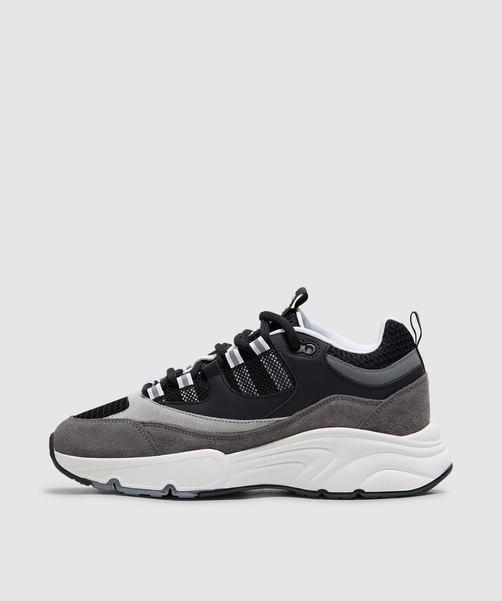 Cleens Aero Runner Trainer In Carbon