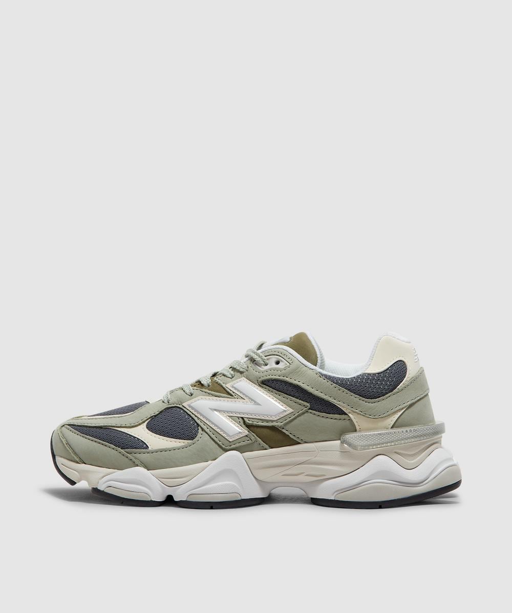 New Balance 9060 Sneaker In Green