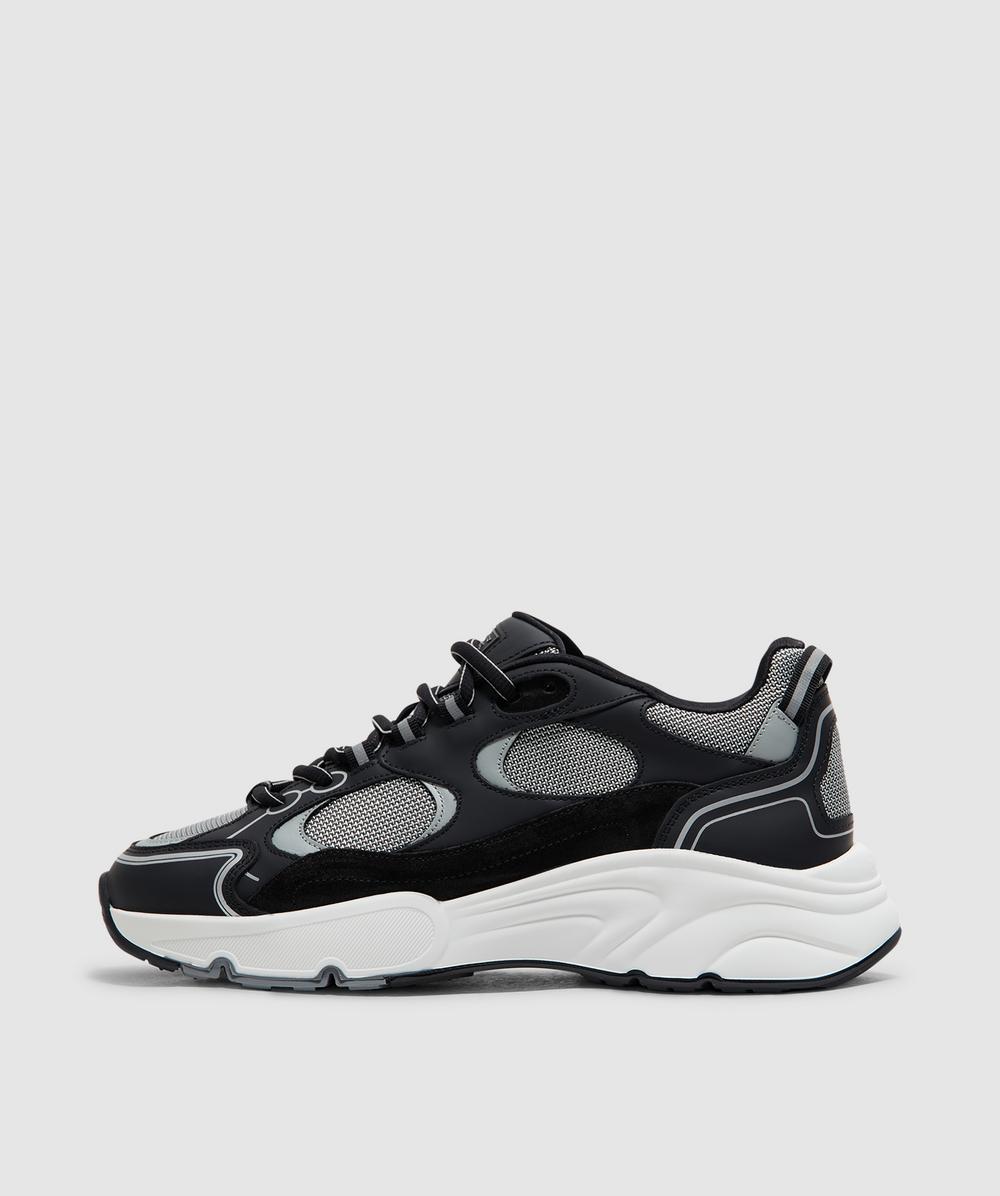 Cleens Pulse Runner Trainer In Graphite
