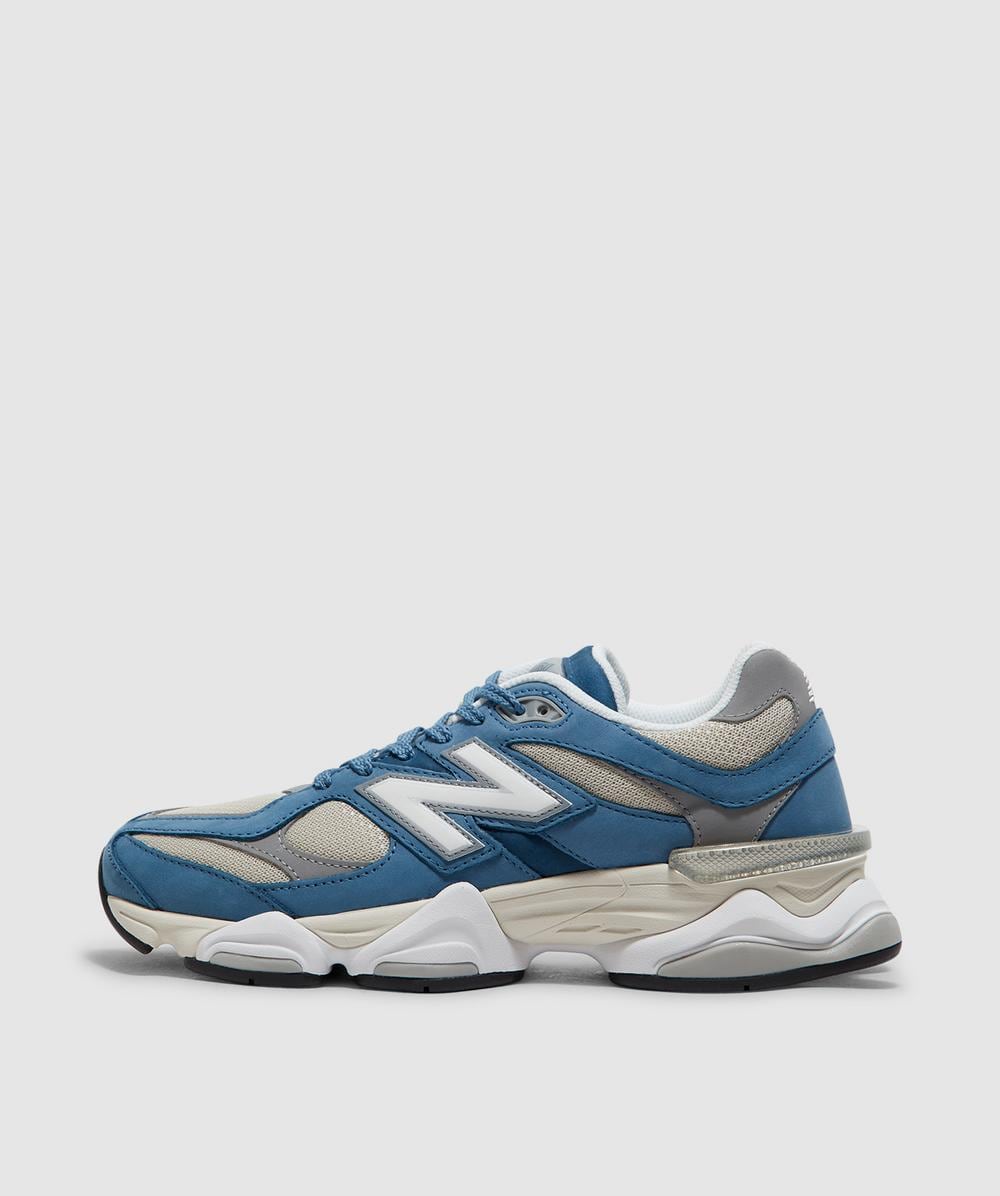 New Balance 9060 Sneaker In Blue