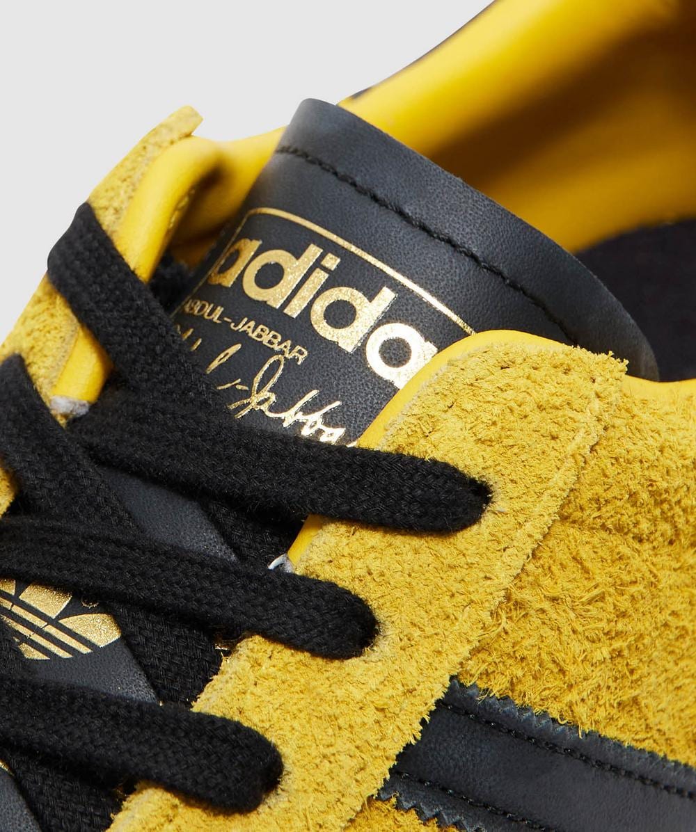 adidas JABBAR LOW × BRUCE LEE The Bruce Lee x Adidas Jabbar Low “Game of Death” pays tribute to