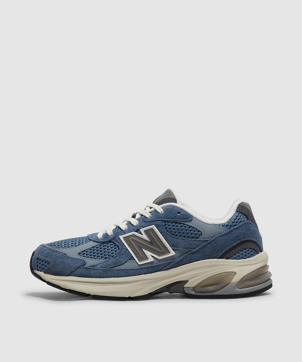 New Balance 2010 Suede Mesh Sneakers In Blue