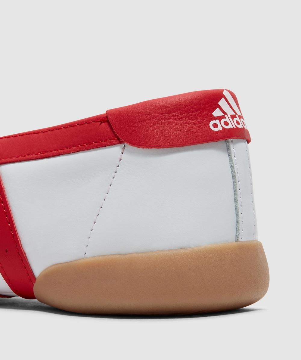 国内配送 adidas TAEKWONDO MEI BALLET W F.WHITE/B.SCARLET/GUM adidas Taekwondo Mei Shoes - White | Free Shipping with