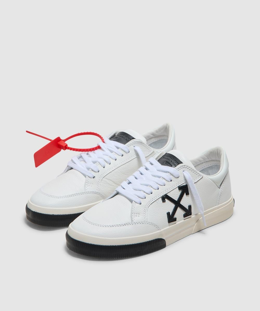 OFF-WHITEスニーカー　イーストランド　イタリア製Virgil Abloh Off White CO Virgil Abloh Vulcanised low sneaker | WHITE/ BLACK