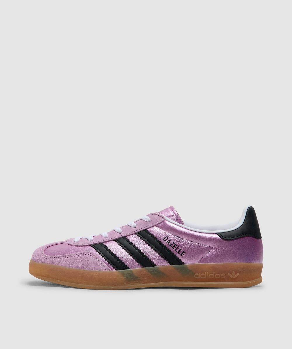 adidas gazelle silver green womens adidas Gazelle Indoor Shoes - Women's - Sandy Pink / Cloud White / Gum