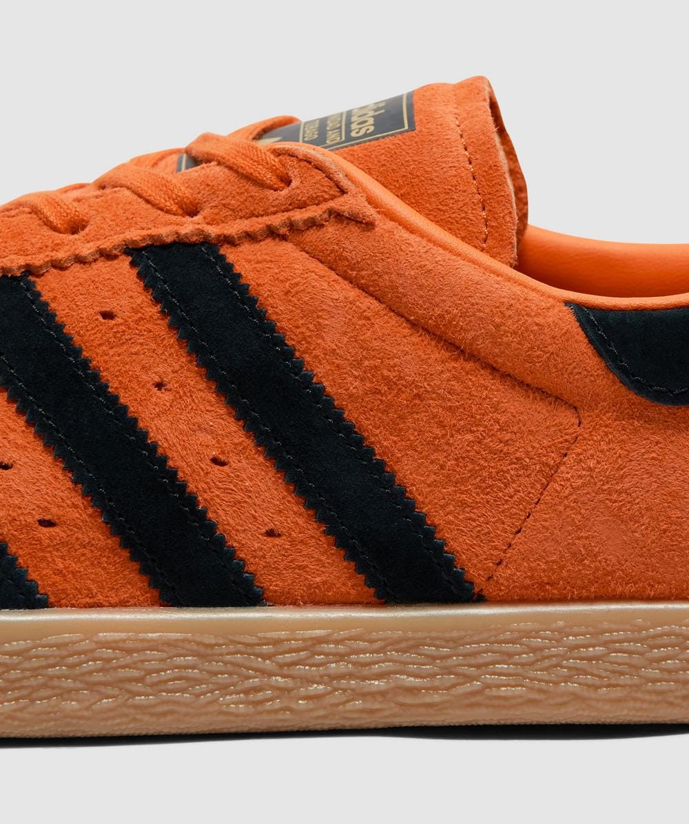 ◆正規品◆ADIDAS TRINIDAD TOBAGO ORANGE◆関税/送料込◆人気 Orange adidas Originals 'Island Series' Trinidad & Tobago