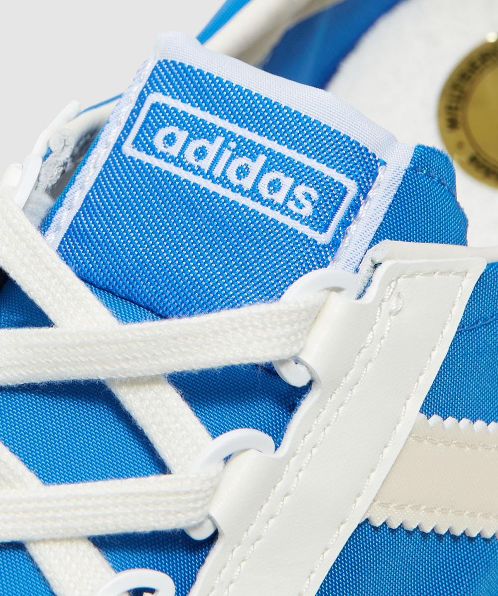 adidas gazelle silver green womens adidas Originals Beckenbauer Trainers