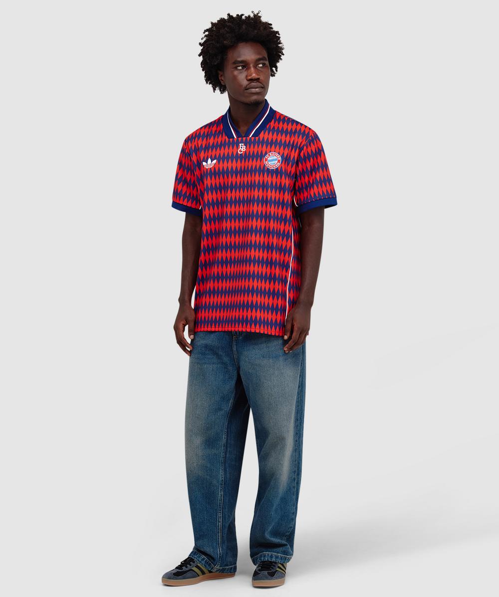 Bayern München adidas シャツ 赤青 Adidas Bayern Munich 22/23 Prematch Jersey - SoccerWorld - SoccerWorld