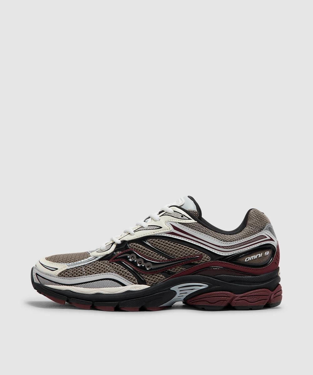 Saucony Progrid Omni 9 Tmy Sneakers In Brown