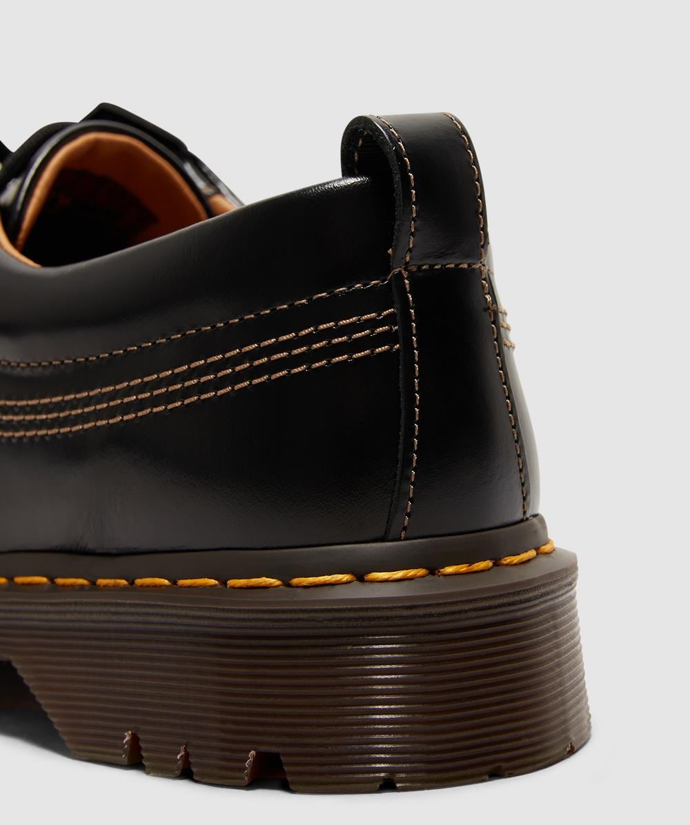 Dr. Martens Lowell 4 eye shoe | BLACK | SEVENSTORE