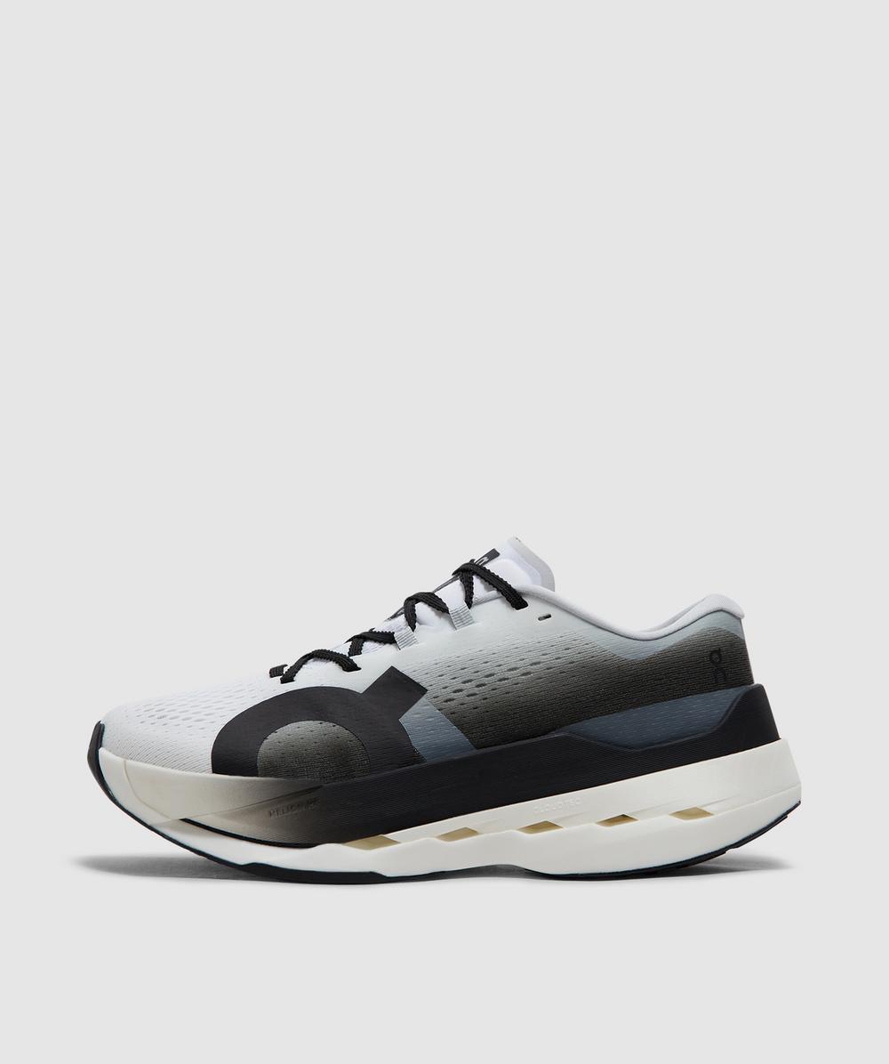 On Cloudboom Max Sneaker In White
