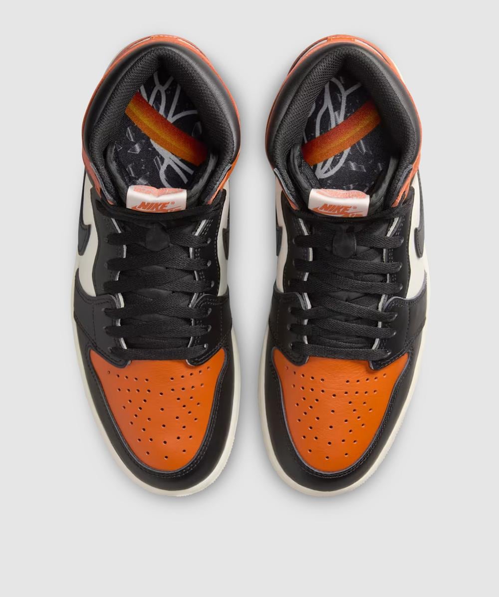 Turf Orange Nike Jordan Retro Orange Jordan Men JORDAN RETRO - Main Image