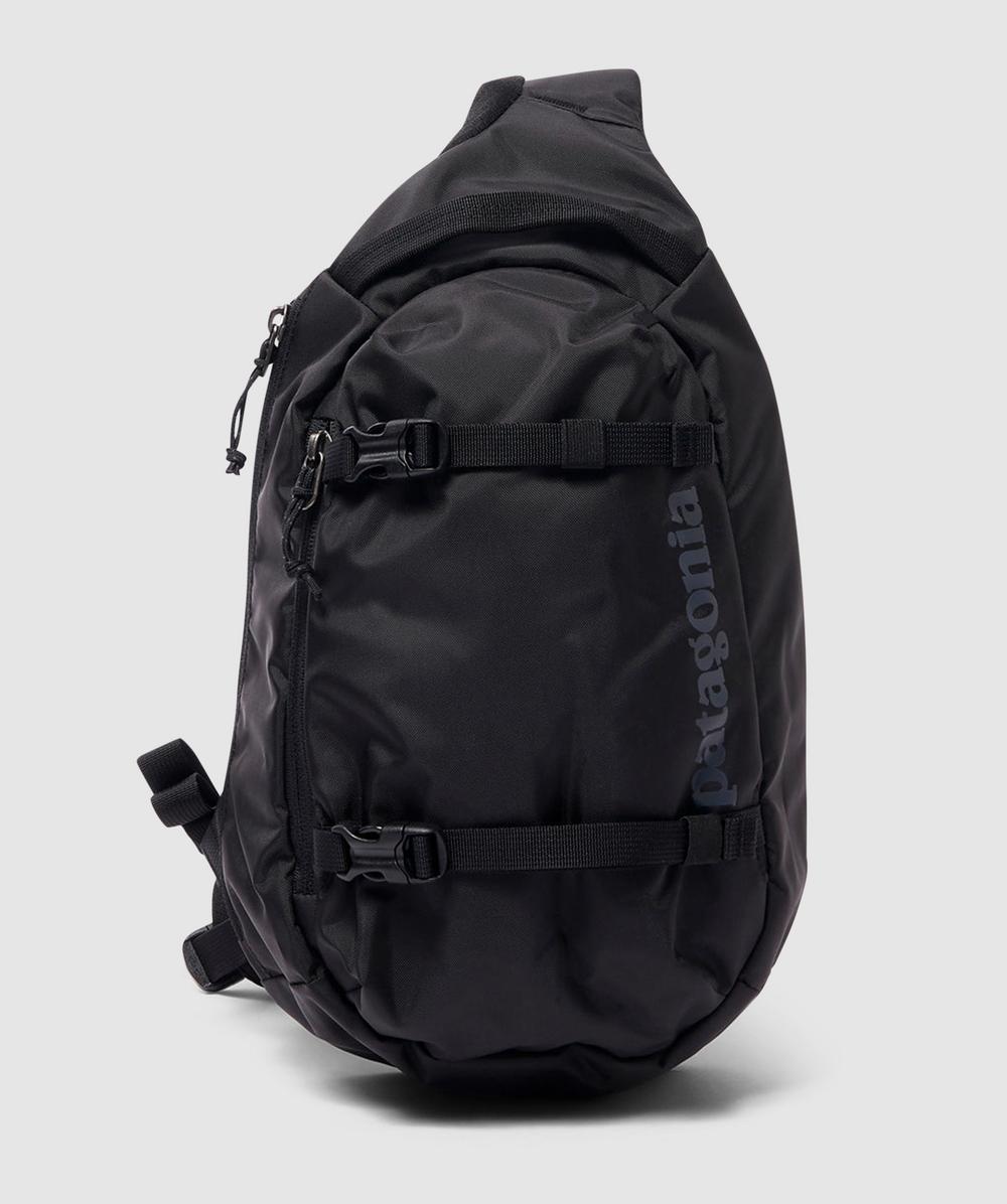 【最終値下】Patagonia ボディバッグ　atom ブラック patagonia パタゴニア Atom Sling アトム スリング ボディバッグ