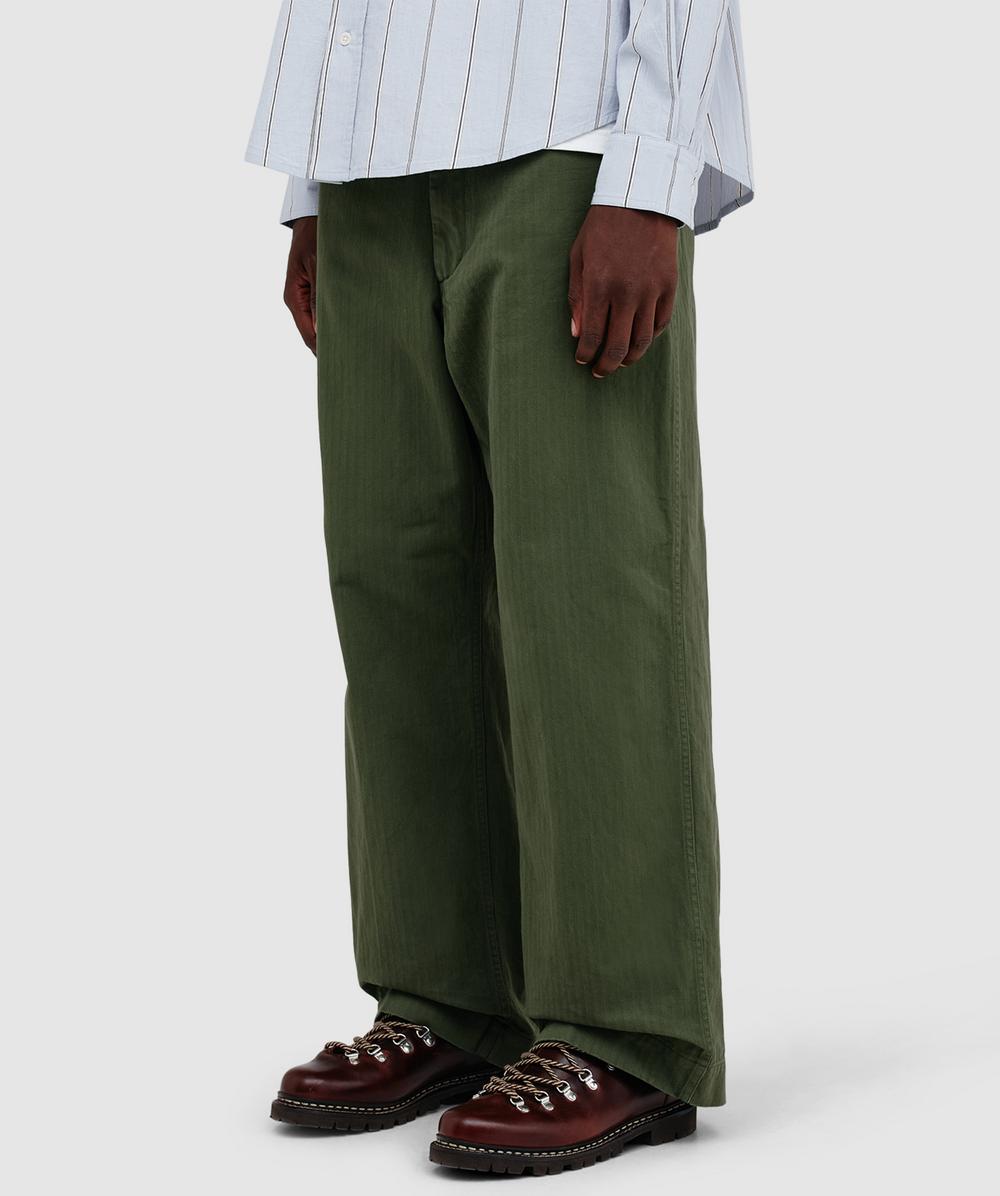 Beams Plus Mil herringbone pant | OLIVE | SEVENSTORE