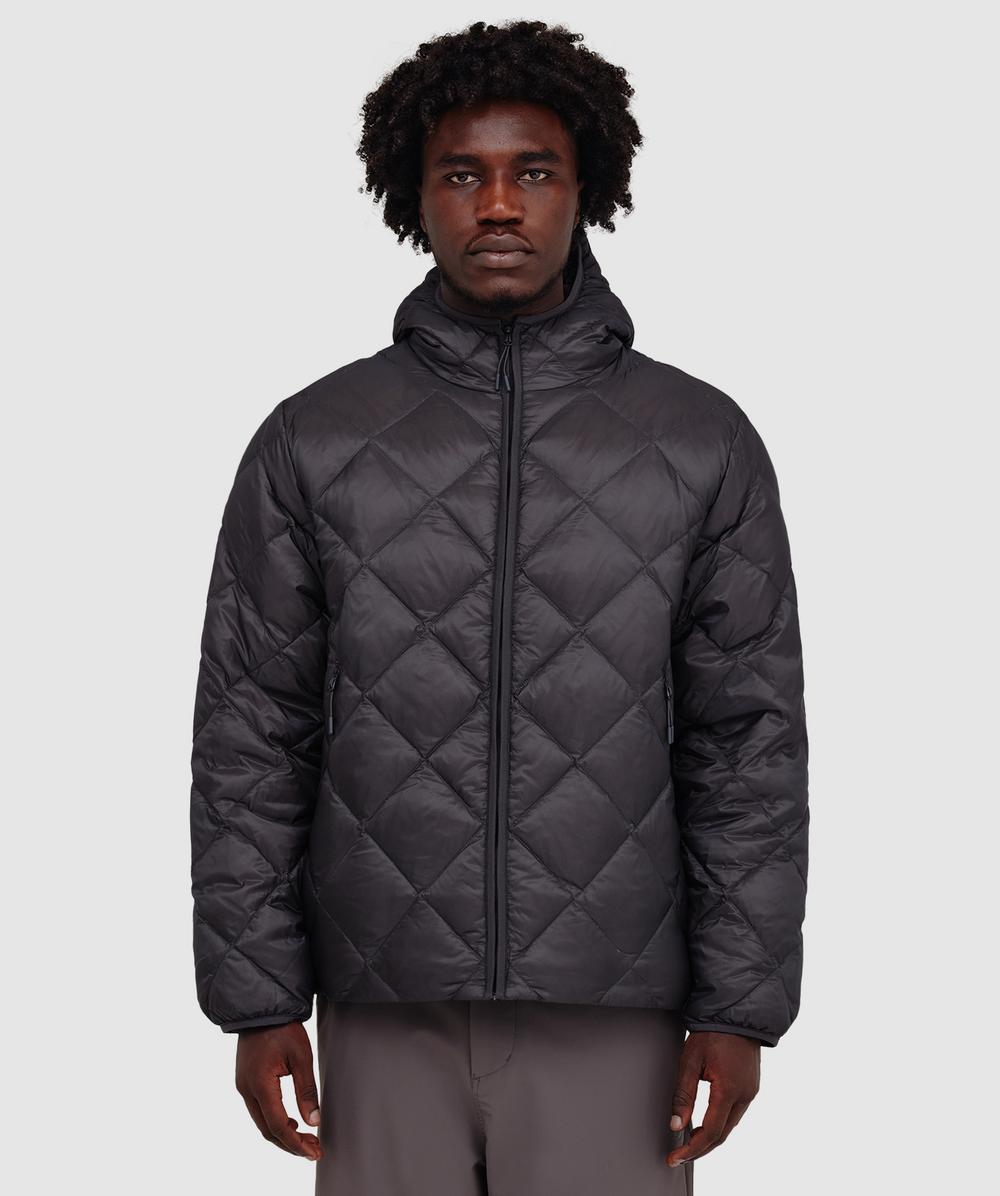 Hiking Patrol Base Lt Down Jacket In Black