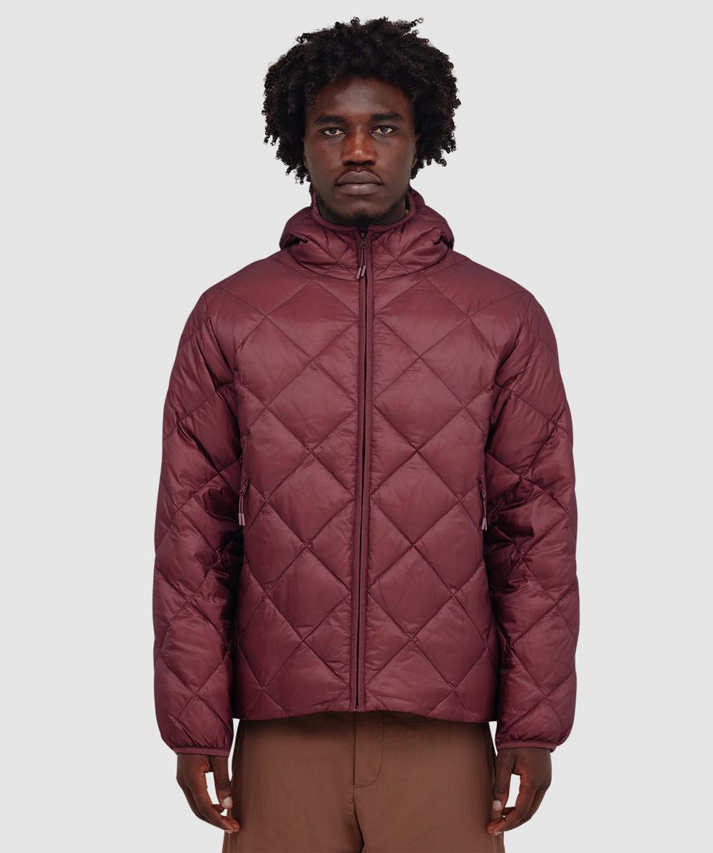 Hiking Patrol Base Lt Down Jacket In Burgundy