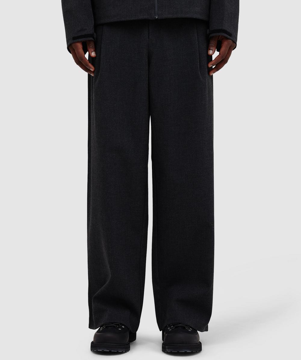 Hiking Patrol Waypoint Texture Pant In Gray