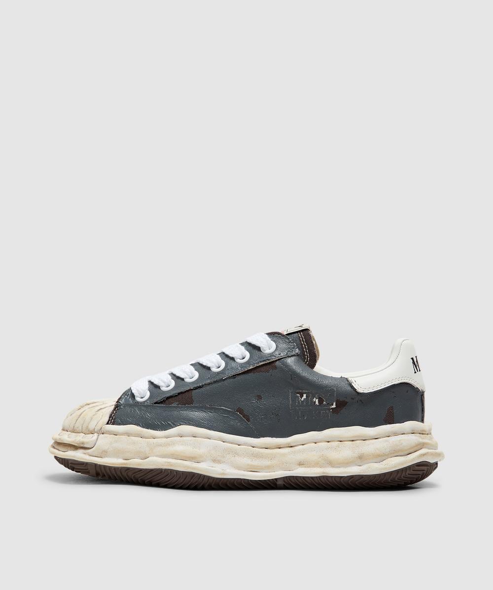 Miharayasuhiro Maison Mihara Yasuhiro Blakey Og Sole Torn Sneaker In Gray