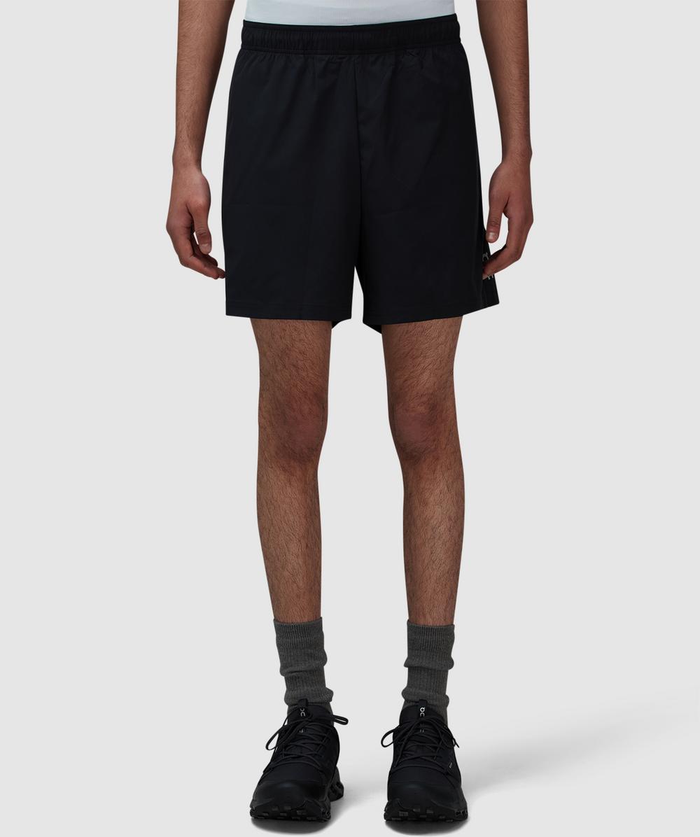 On 5 Inch Core Short (Black - L) - Size L, Male