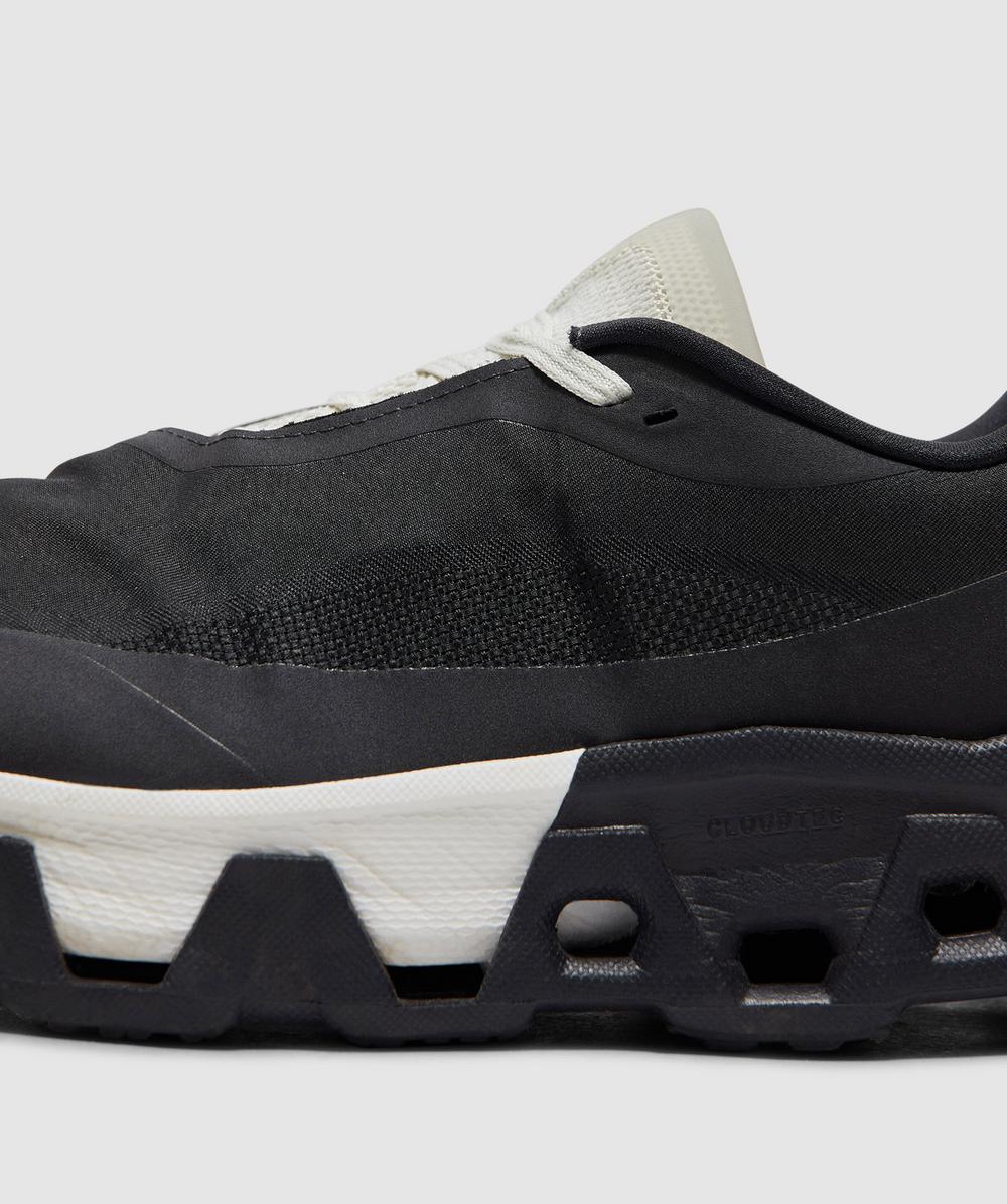 靴 PAF On Cloudmonster Hyper Black Cloudmonster Hyper PAF running shoes in black - On | Mytheresa