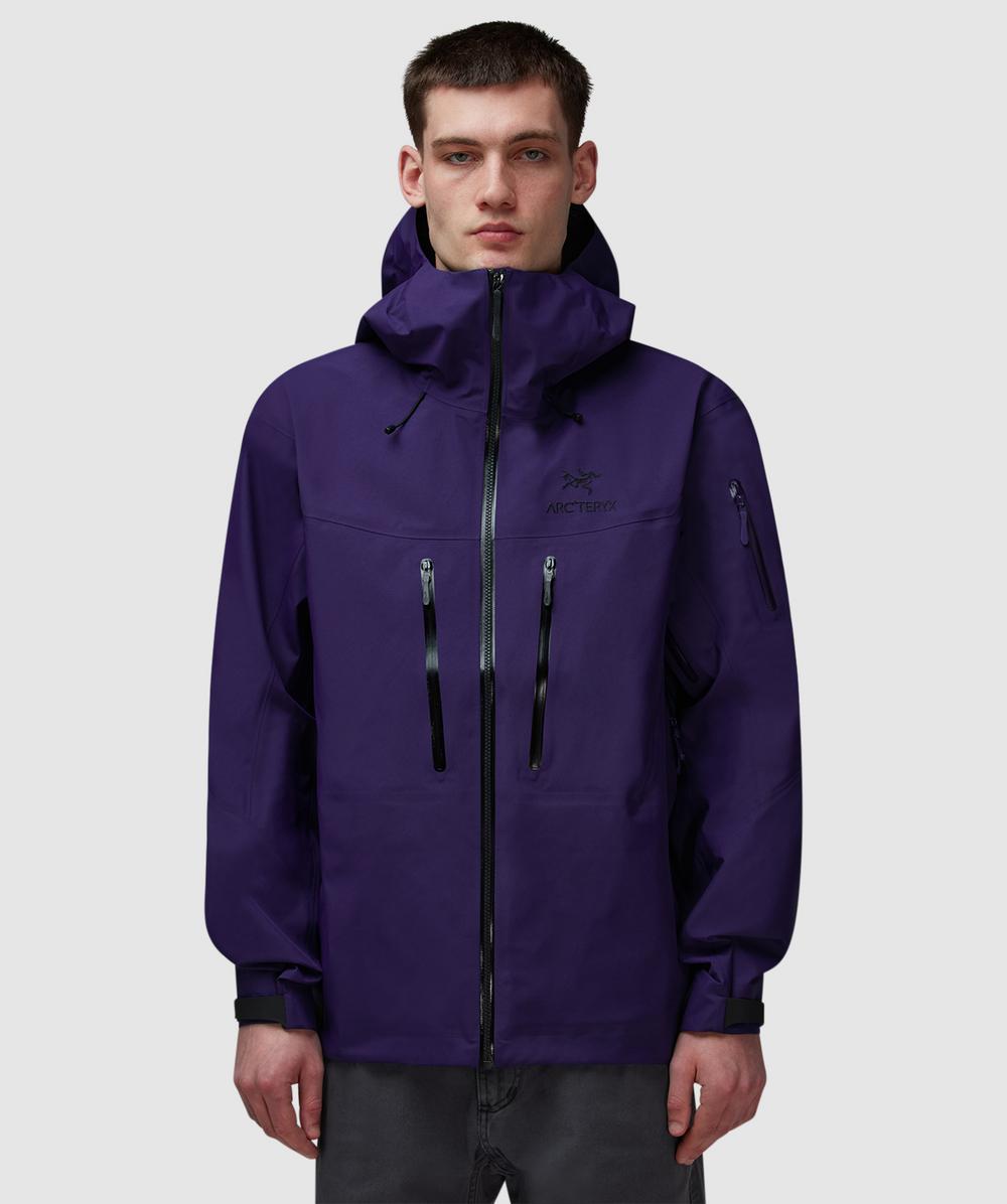 Arc'teryx Alpha Sv Jacket In Soulsonic/black