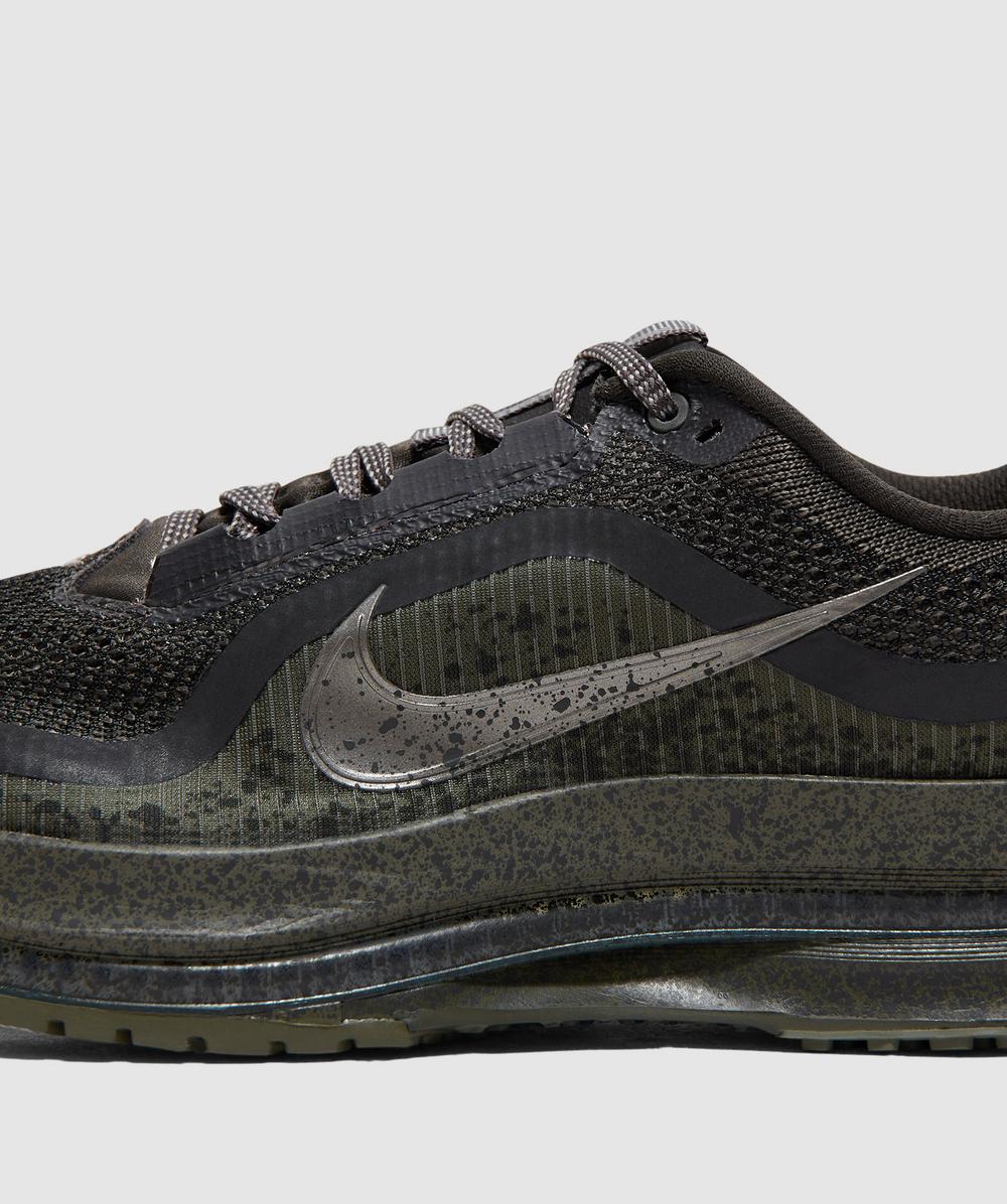 Nike Pegasus premium SP sneaker | LT LODEN/MTLC MED ASH-DK