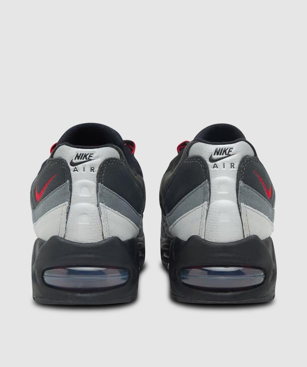 liverpool nike airmax