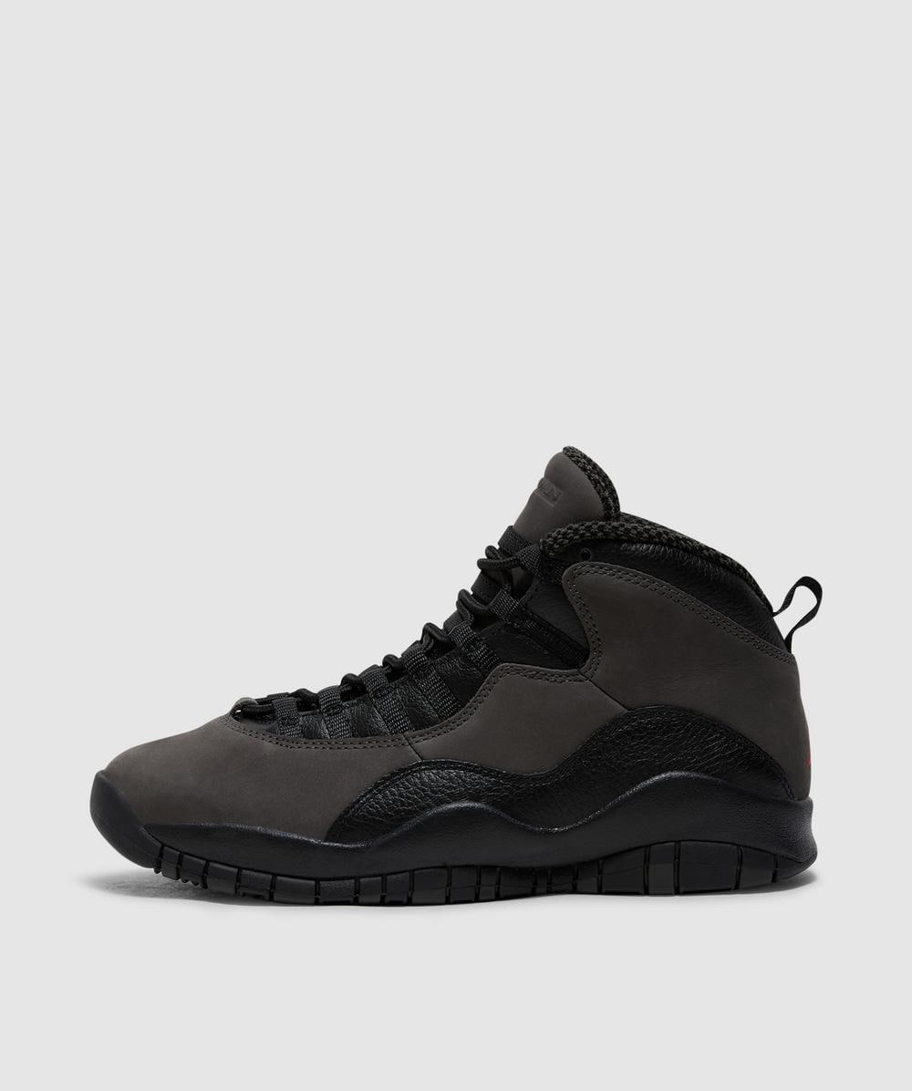 シューズ(男性用) Nike Air Jordan 10 Retro \"Shadow/Charred Air Jordan 10 Retro 'Shadow' - Charred Grey/True Red/Black – Feature