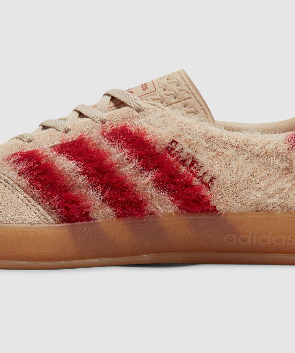 adidas gazelle silver green womens Shelly in Red Sneakers