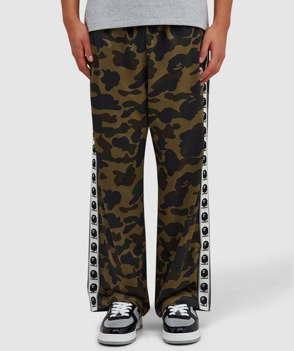 Bape - A Bathing Ape 1st Camo Loose Fit Track Pant In Green
