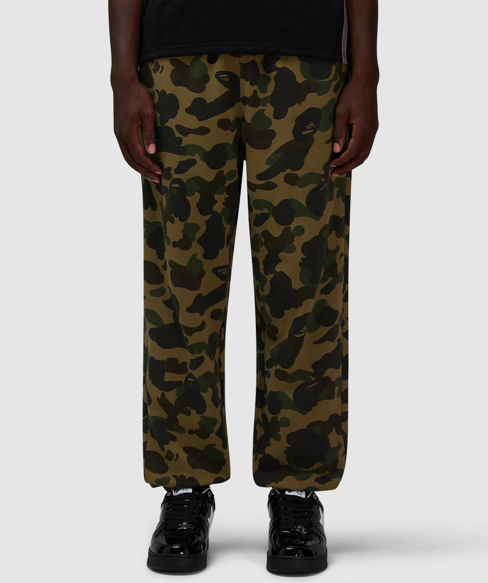 Bape - A Bathing Ape 1st Camo One Point Relaxed Sweatpant In Multi