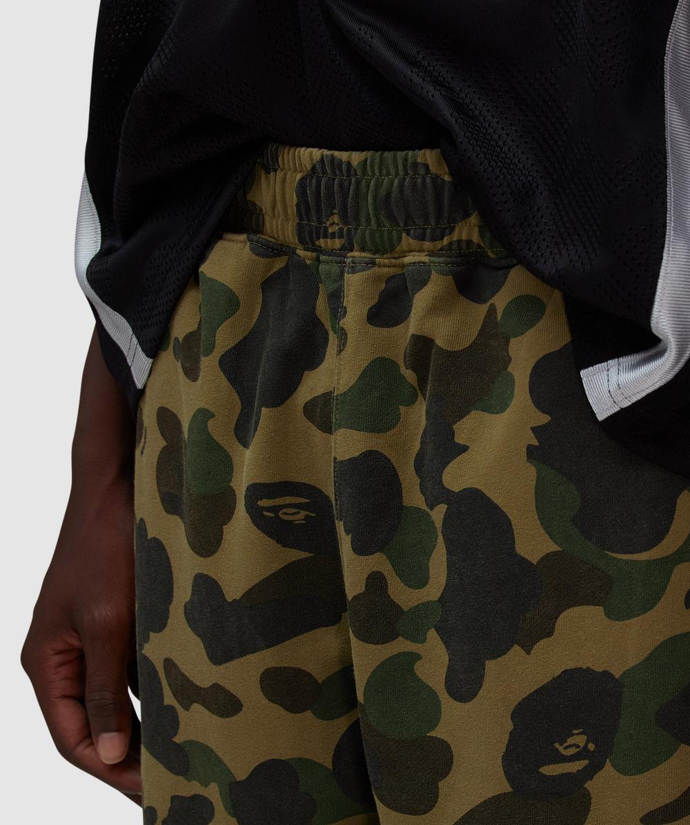 BAPE - A Bathing Ape 1st camo one point relaxed sweatpant | GREEN