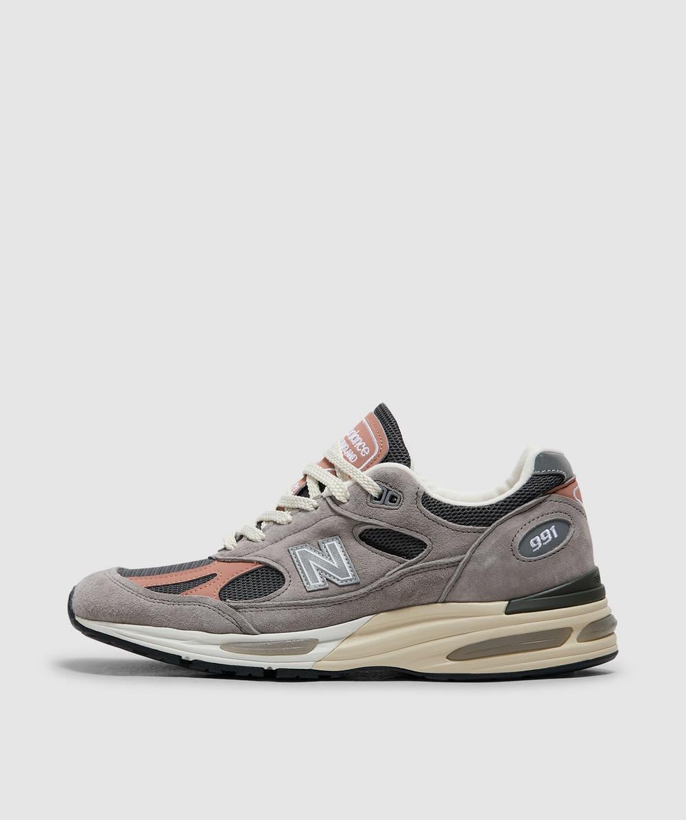 New Balance Miuk 991V2 Sneaker (Elephant Skin / Cork / Dark Gull Grey - 10.5) - Size 10.5 - Men's, Unisex