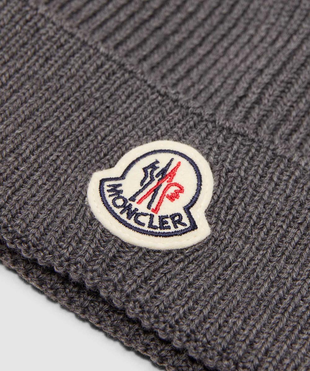 Moncler Knitted logo beanie | GREY | SEVENSTORE