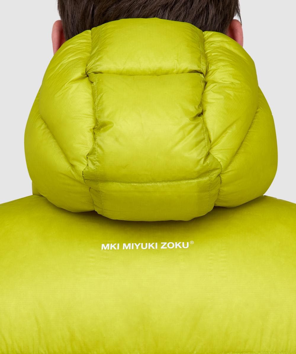 MKI MIYUKI ZOKU Translucent hooded bubble jacket | CHARTREUSE