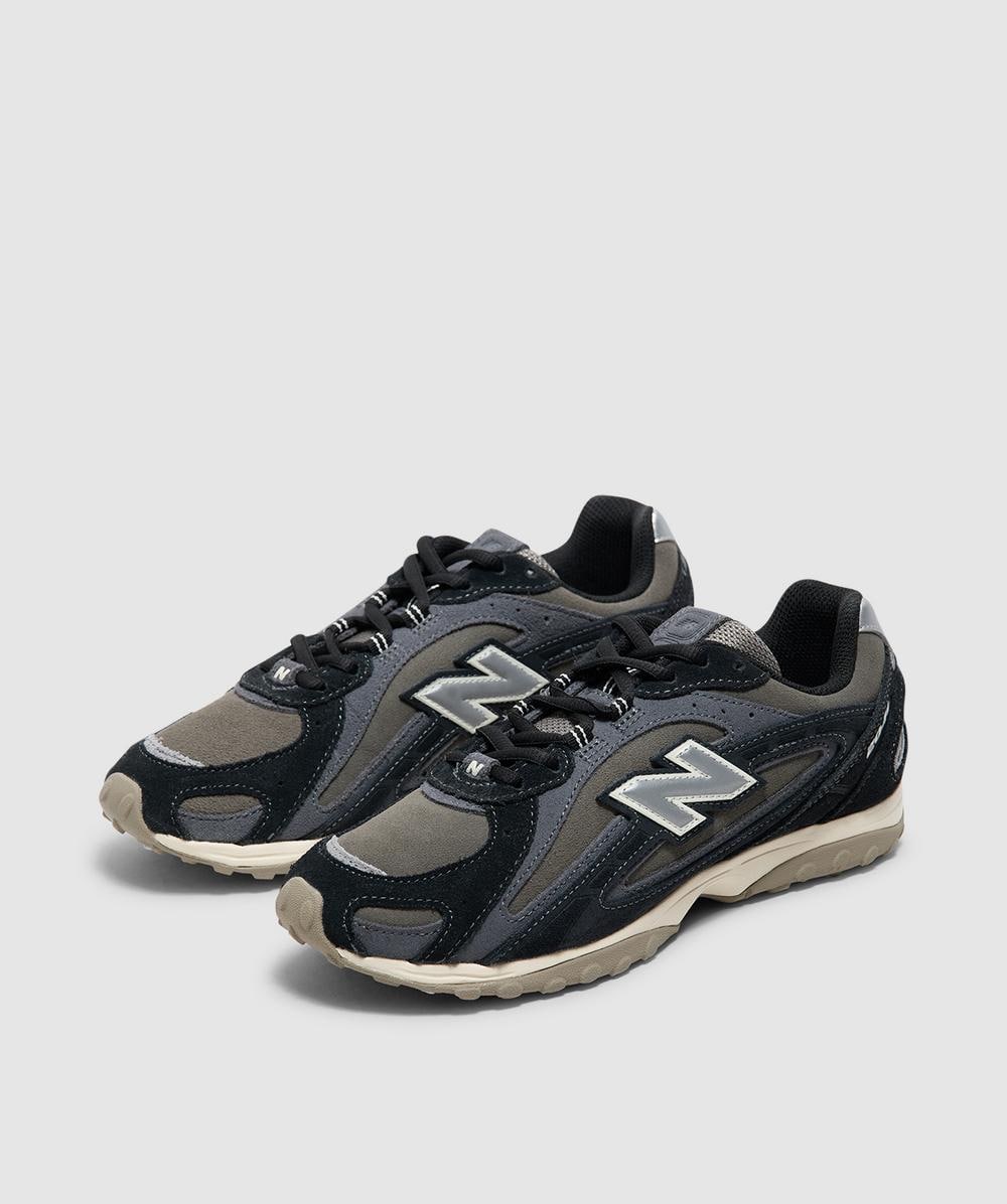 New Balance 204L sneaker | BLACK / MAGNET | SEVENSTORE
