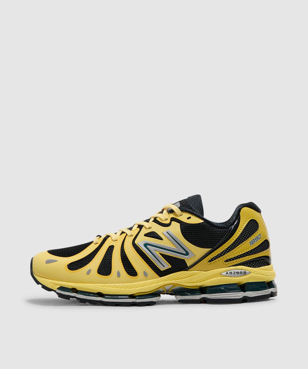 New Balance Men's Yellow Abzorb 1890 Sneaker (Star Burst / Black - 9) - Size 9
