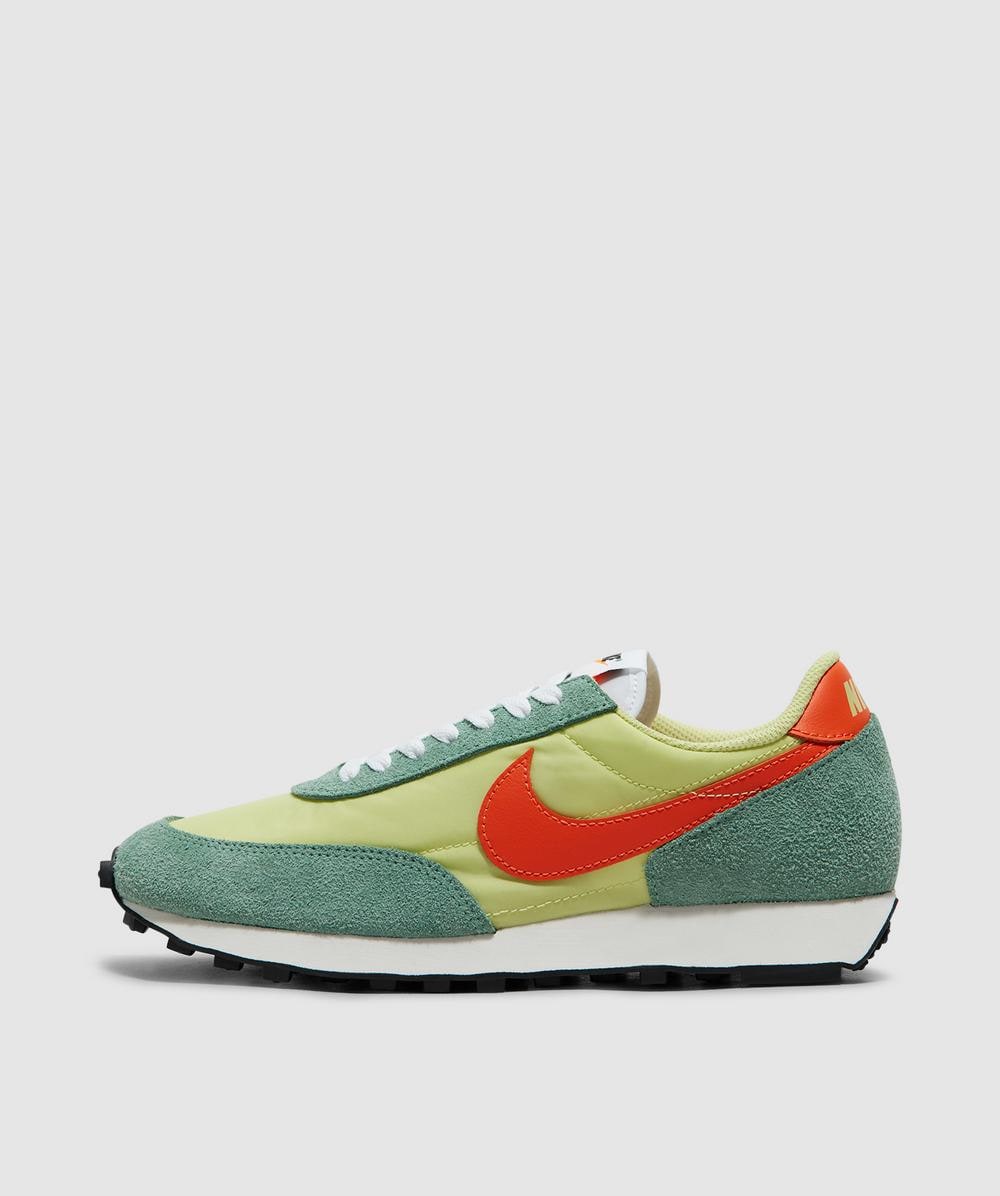 Nike Daybreak Sp Sneaker (Limelight/Electro Orange-Healing Jade-Pale Ivory-B - 7) - Size 7 - Men's, Unisex