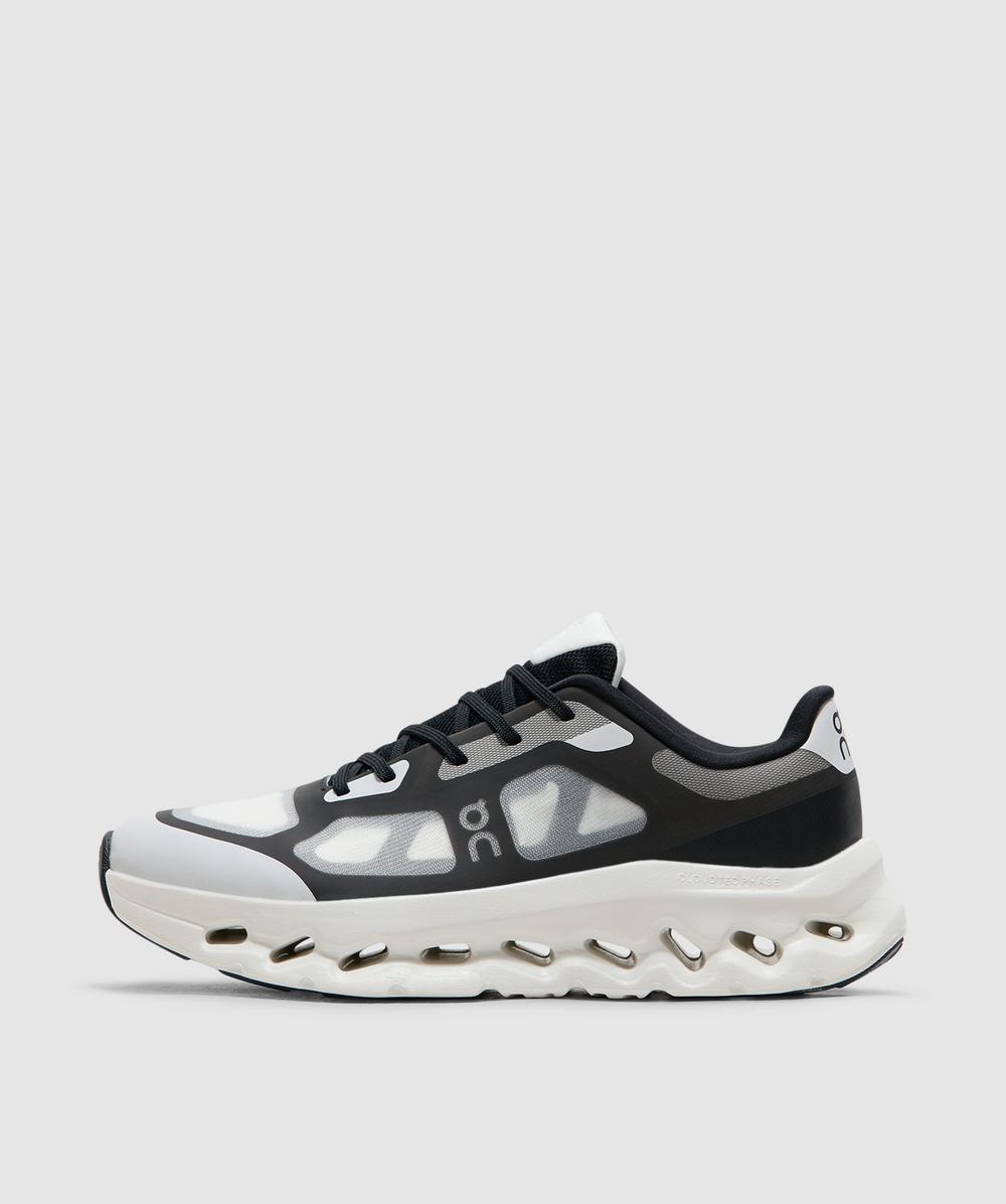 On Cloudtilt Remix Sneaker In Black