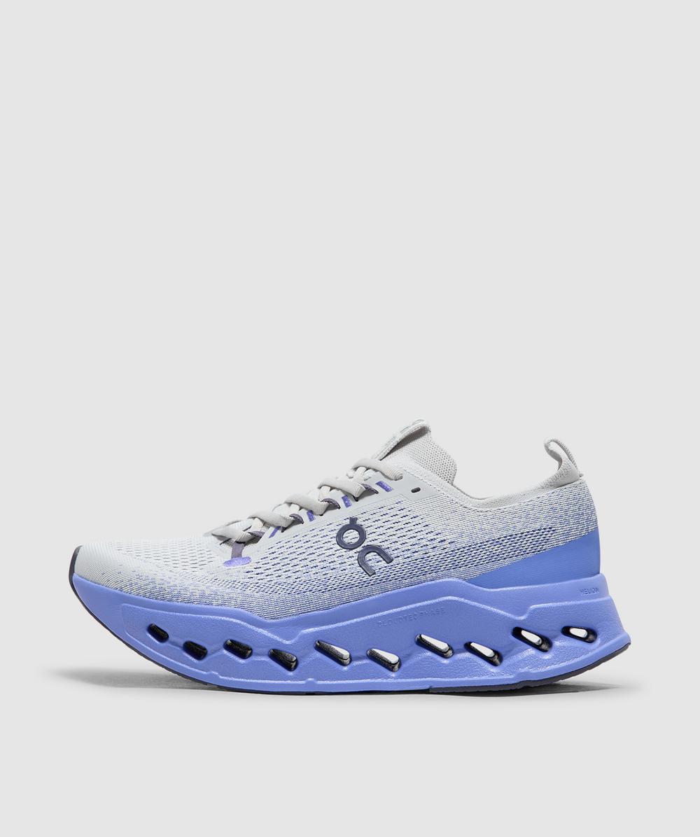 On Cloudsurfer Max Logo Sneakers In Blue