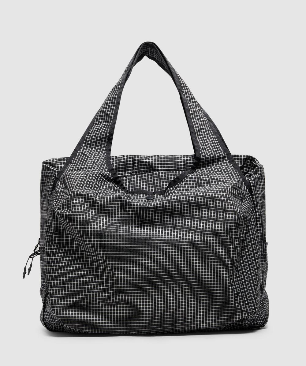 Cayl Shell Grid Tote Bag In Black