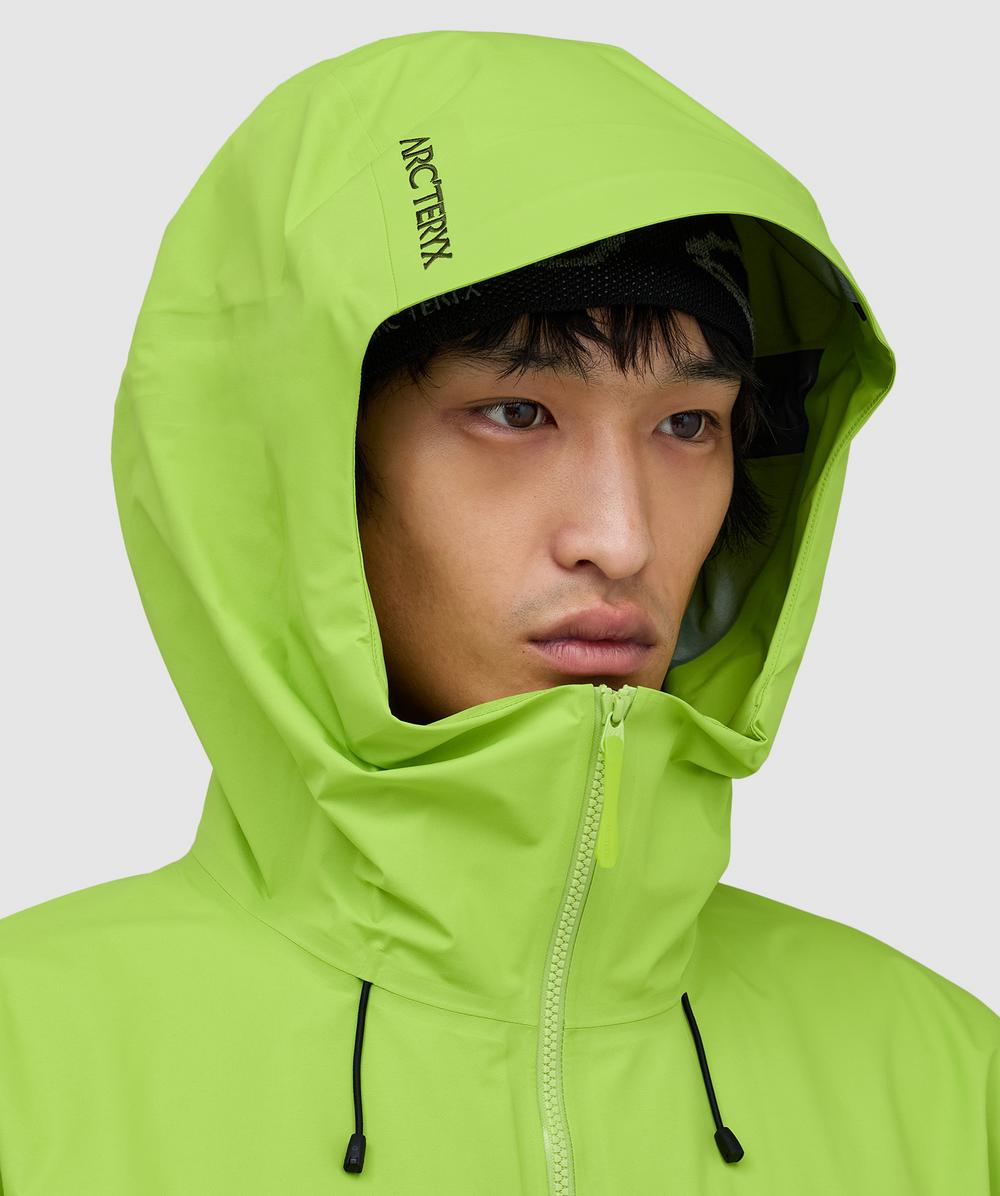 Arcteryx Beta SL jacket | MANTIS/TATSU | SEVENSTORE