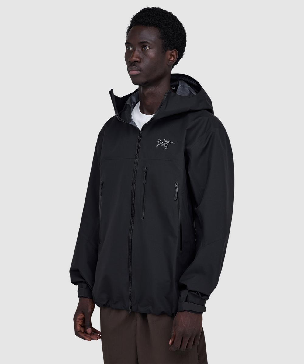 Arcteryx Beta SV jacket | BLACK | SEVENSTORE