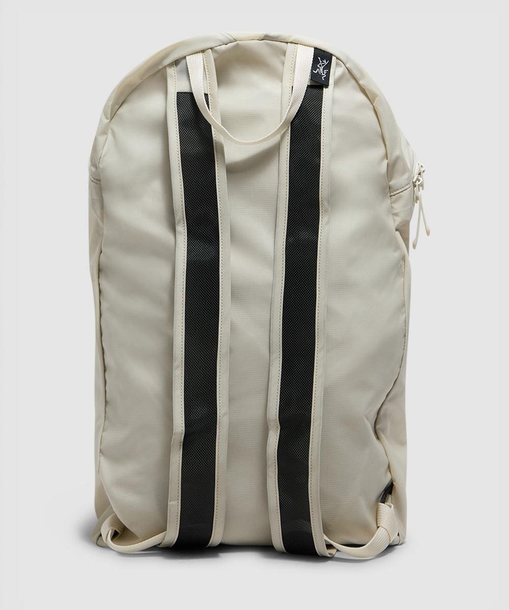 Arcteryx Heliad 15L backpack | SEA SALT | SEVENSTORE Arcteryx Heliad 15L backpack | SEA SALT | SEVENSTORE