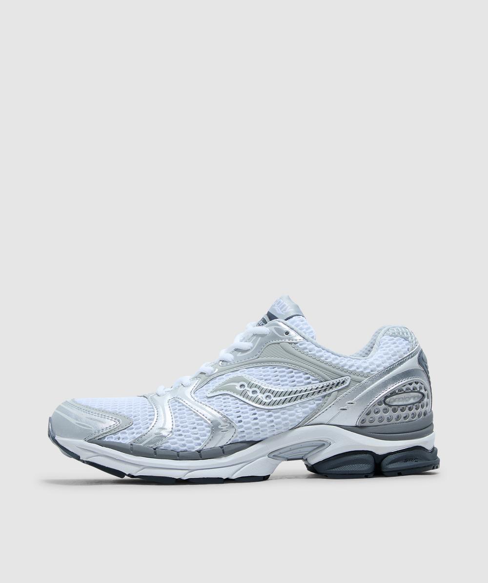 Saucony Men's White Progrid Triumph 4 Sneaker ( /Silver - 9) - Size 9