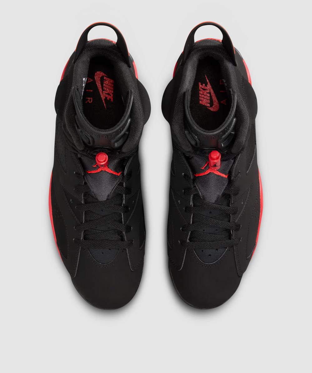 all black jordan sixes