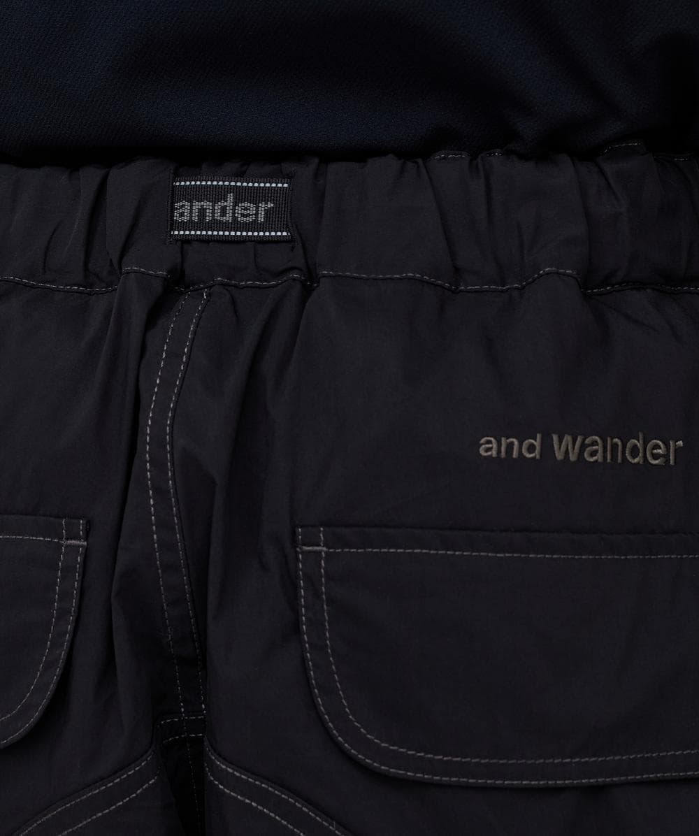 And Wander Multi pocket short pant | BLACK | SEVENSTORE