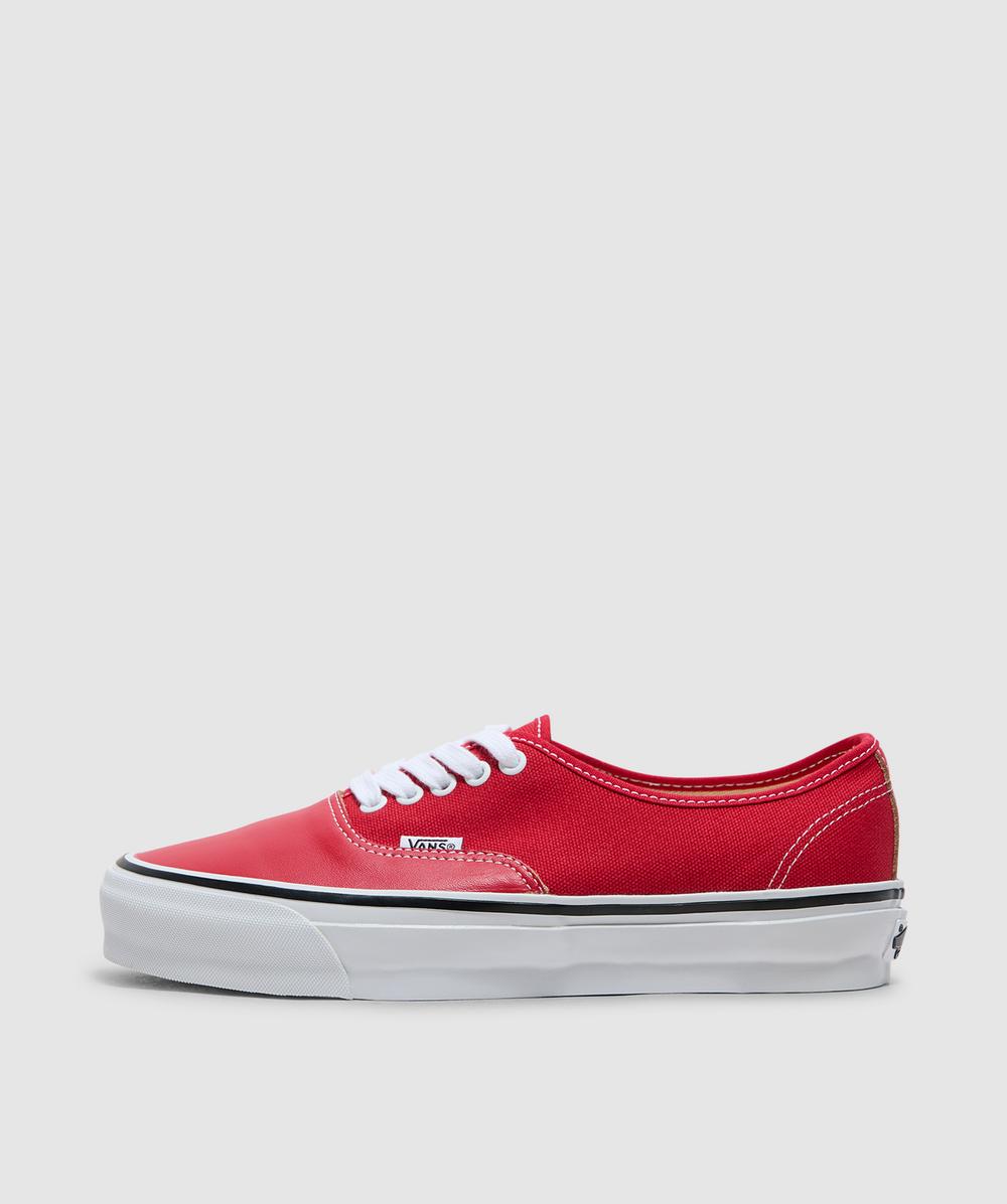 Vans Men's Red Otw Authentic 44 Siped Vibram Sneaker (� Racing - 11) - Size 11