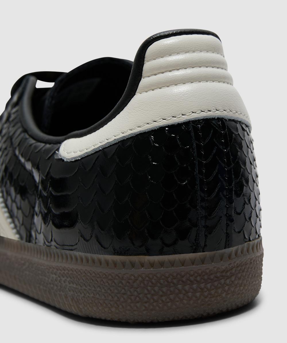 adidas gazelle silver green womens adidas Superstar ADV Core Black Cloud White Shoes 12